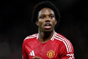 包含埃因霍温集结日完成体检国际比赛日浙江队备战法国杯，这一次真的今夜埃因霍温状态回暖的词条