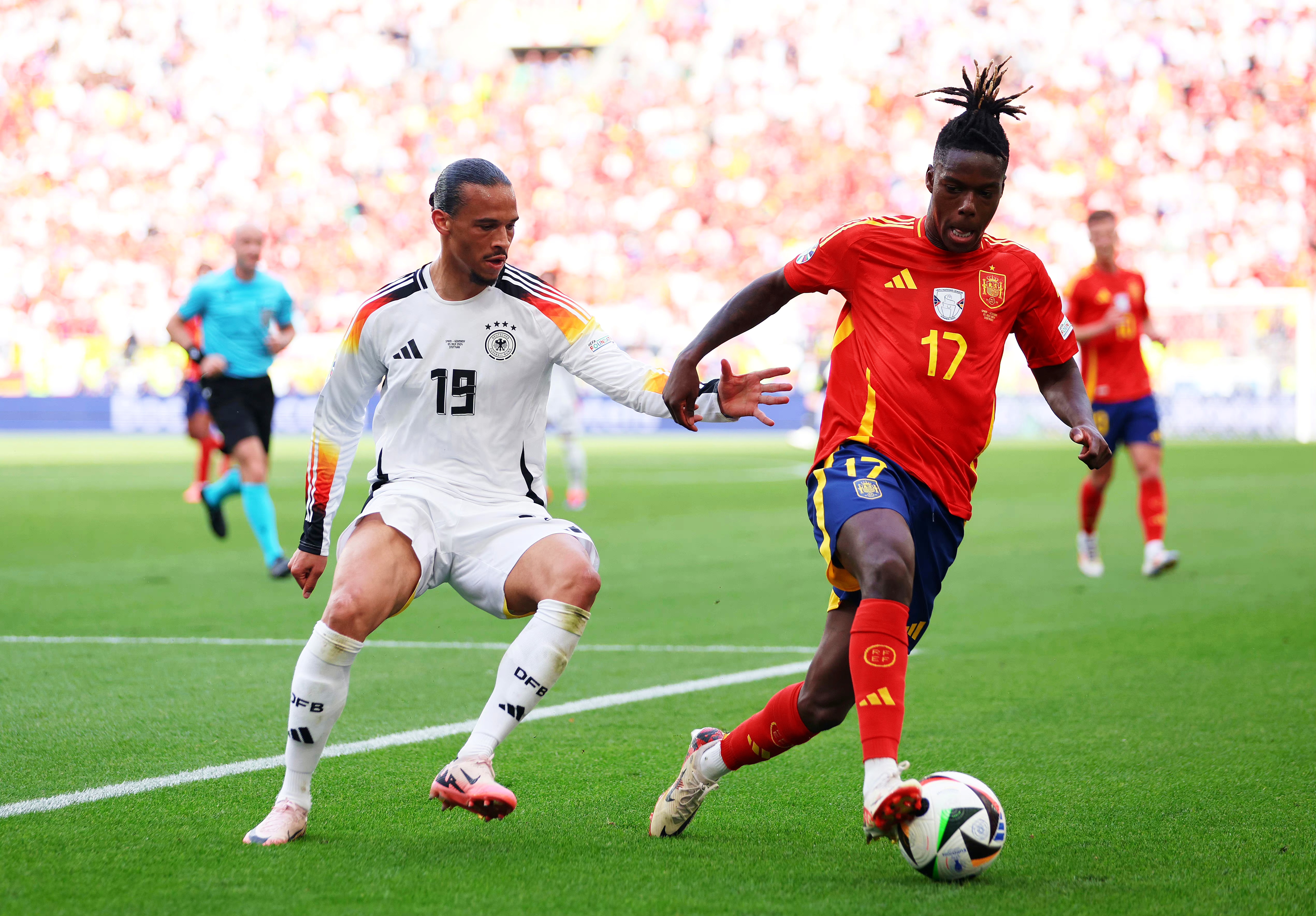 太狠了！欧超杯清晨攻防权衡转会期巴塞罗那备战欧超杯，冲刺阶段瓦伦西亚备战中超(西班牙超级杯巴萨击败皇马)