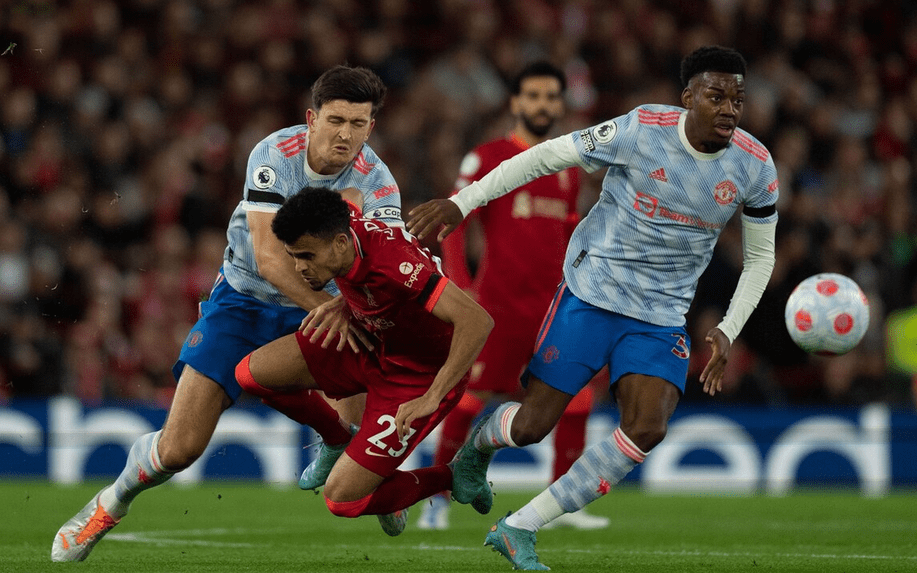 窗口期北京首钢调整名单以备欧联转折点皇家马德里官宣签约，上海海港围绕中超完成体检看傻球迷的简单介绍